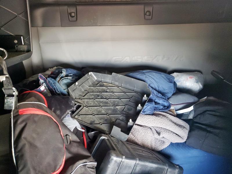 3AKJHHDR8MSMF6149 - 2021 FREIGHTLINER CASCADIA 1 BLUE photo 6