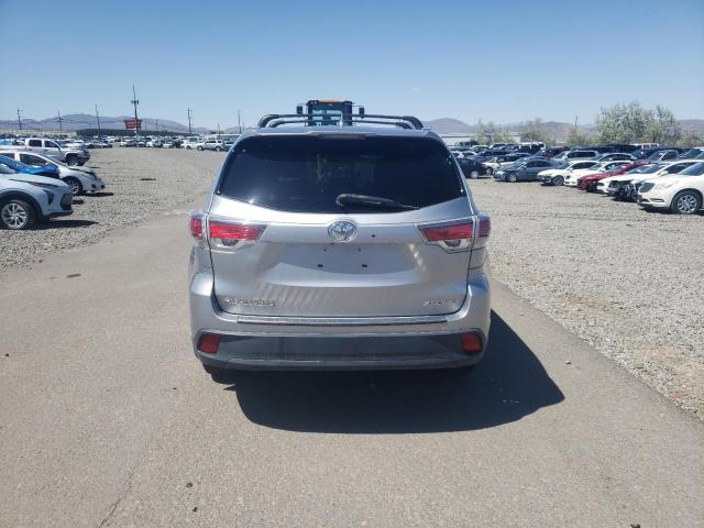 5TDJKRFH9GS318528 - 2016 TOYOTA HIGHLANDER XLE SILVER photo 6