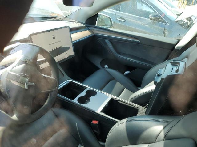 7SAYGDEE8NF554957 - 2022 TESLA MODEL Y Ақ фото 9
