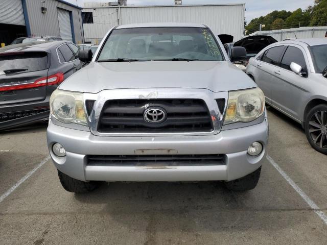 5TEUU42N56Z241194 - 2006 TOYOTA TACOMA ACCESS CAB SILVER photo 5