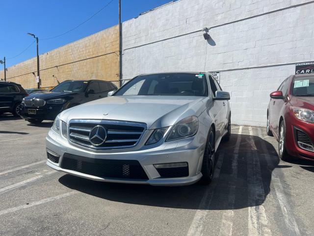 WDDHF7HB8AA116113 - 2010 MERCEDES-BENZ E 63 AMG SILVER photo 2