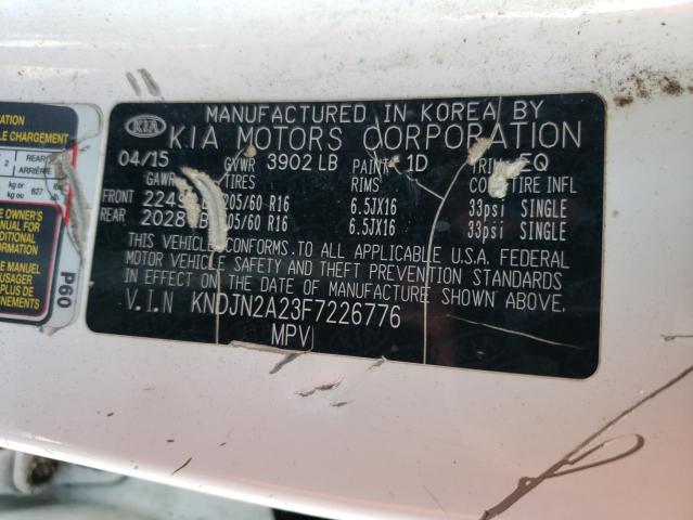 KNDJN2A23F7226776 - 2015 KIA SOUL WHITE photo 12