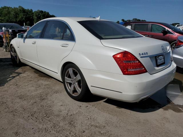 WDDNG9FB2AA301871 - 2010 MERCEDES-BENZ S 400 WHITE photo 2