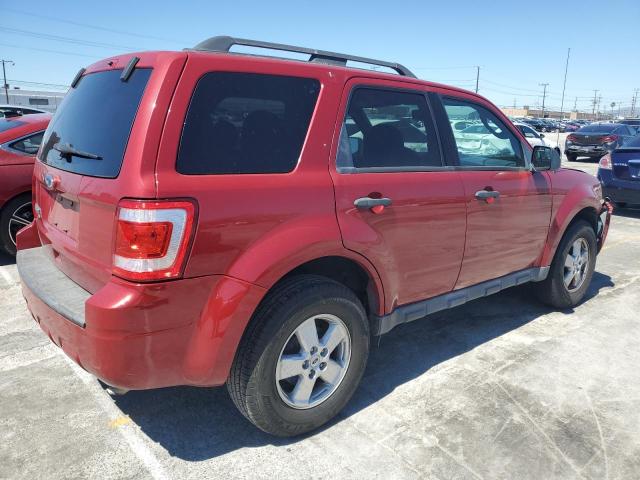 1FMCU0D76AKB20248 - 2010 FORD ESCAPE XLT RED photo 3