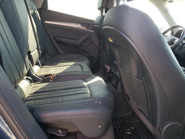 WA1CNAFY3J2138584 - 2018 AUDI Q5 PRESTIGE BLUE photo 11