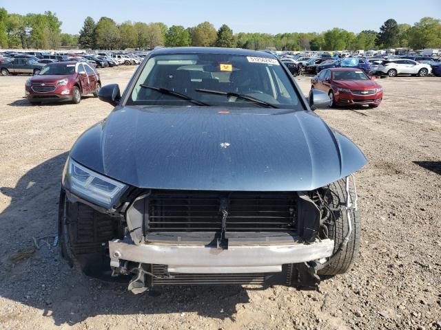 WA1CNAFY3J2138584 - 2018 AUDI Q5 PRESTIGE BLUE photo 5