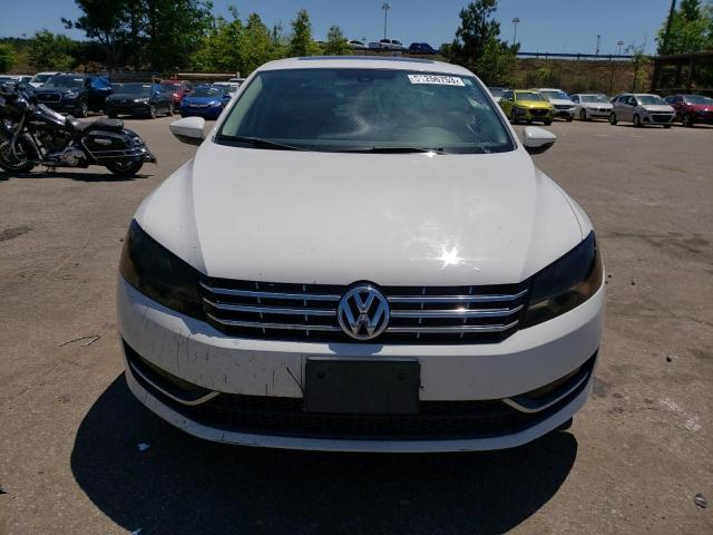 1VWCN7A38CC010632 - 2012 VOLKSWAGEN PASSAT SEL WHITE photo 5