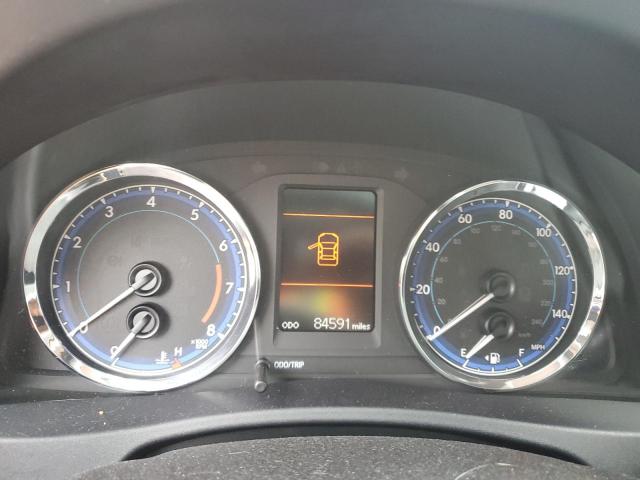 2T1BURHE6JC014851 - 2018 TOYOTA COROLLA L RED photo 9