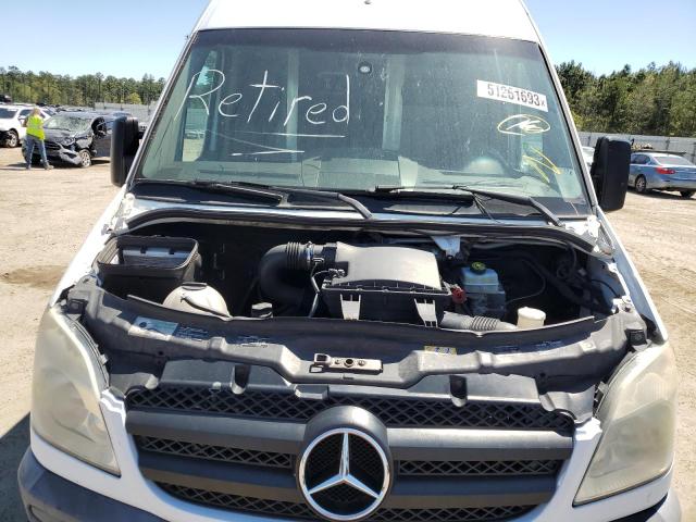 WD3PE8CB6C5676899 - 2012 MERCEDES-BENZ SPRINTER 2500 WHITE photo 11