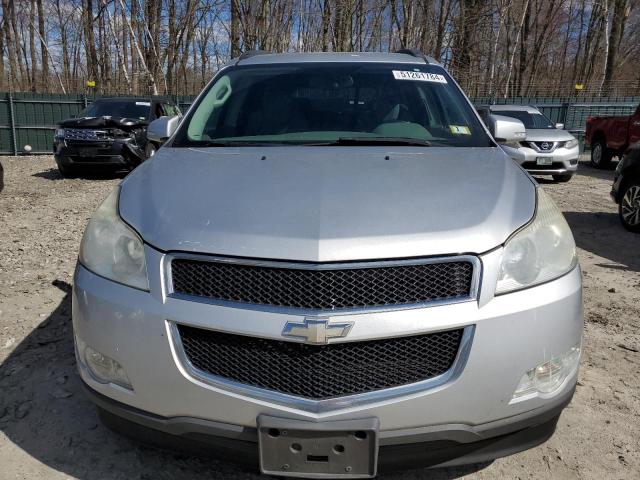 1GNEV23D29S108663 - 2009 CHEVROLET TRAVERSE LT SILVER photo 5