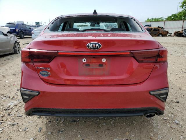 3KPF24AD9ME387867 - 2021 KIA FORTE FE RED photo 6