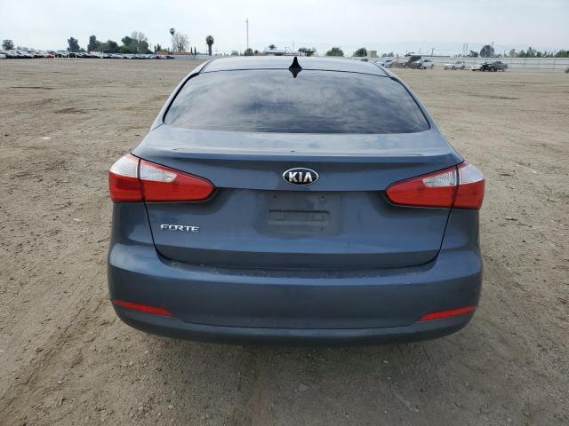 KNAFK4A69G5543551 - 2016 KIA FORTE LX BLUE photo 6