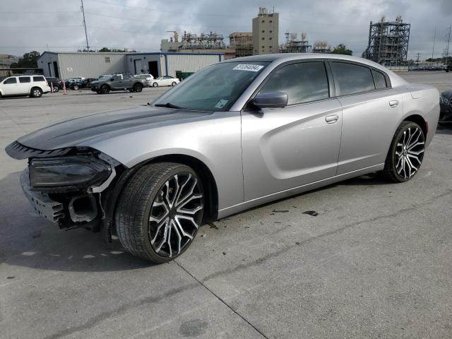 2C3CDXBG5JH173678 - 2018 DODGE CHARGER SXT SILVER photo 1