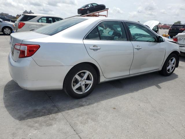 4T4BF1FK2ER409723 - 2014 TOYOTA CAMRY L SILVER photo 3