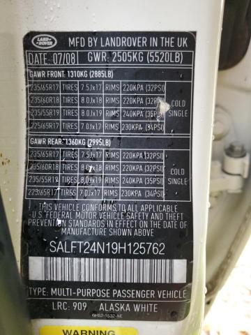 SALFT24N19H125762 - 2009 LAND ROVER LR2 HSE TECHNOLOGY WHITE photo 13