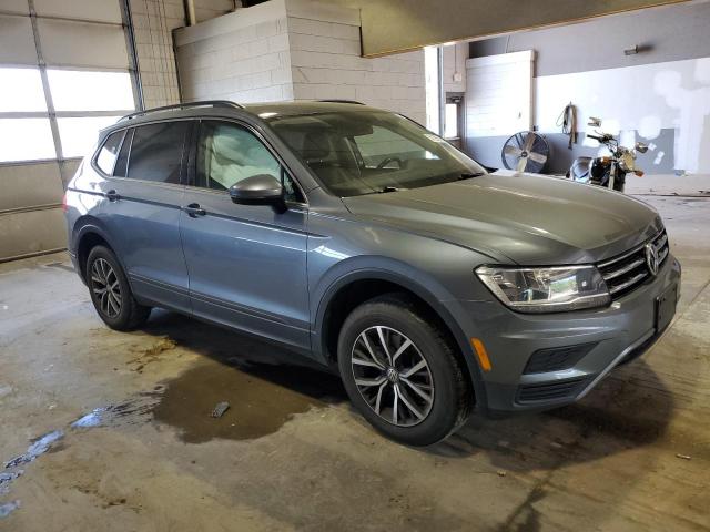 3VV3B7AX7KM065666 - 2019 VOLKSWAGEN TIGUAN SE GRAY photo 4