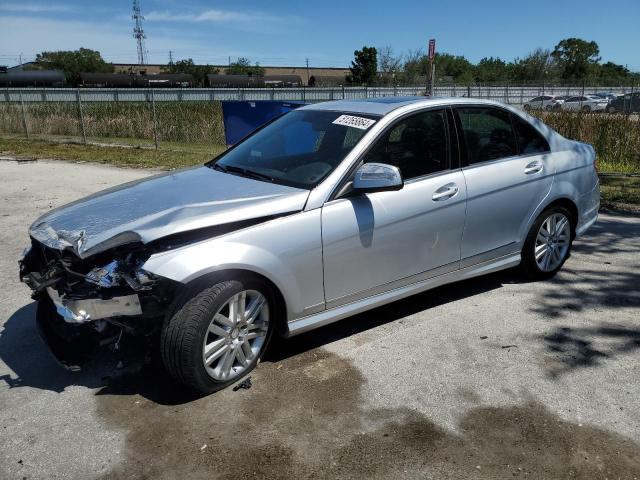 2009 MERCEDES-BENZ C 300, 