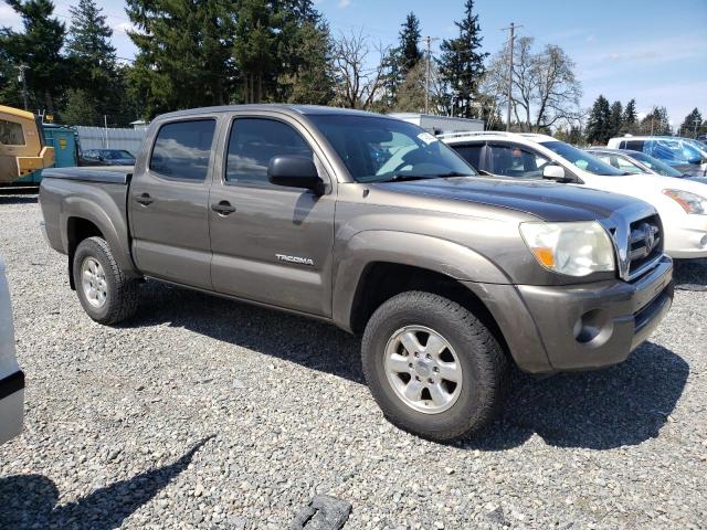 3TMJU4GN2AM098044 - 2010 TOYOTA TACOMA DOUBLE CAB PRERUNNER TAN photo 4