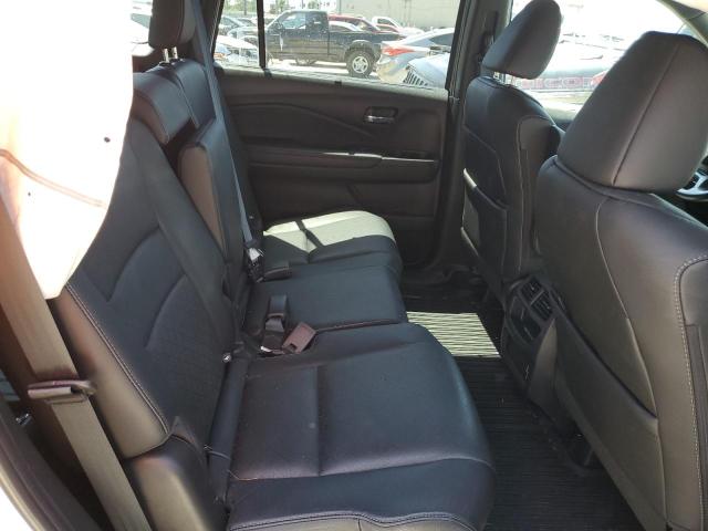 5FNYF7H55MB008113 - 2021 HONDA PASSPORT EXL WHITE photo 11