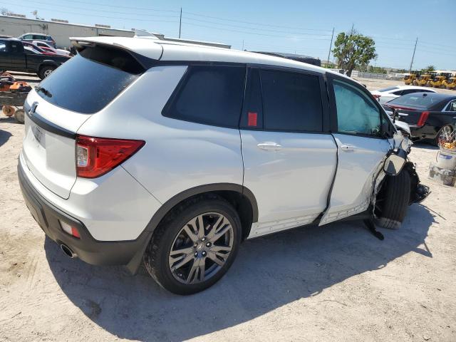 5FNYF7H55MB008113 - 2021 HONDA PASSPORT EXL WHITE photo 3