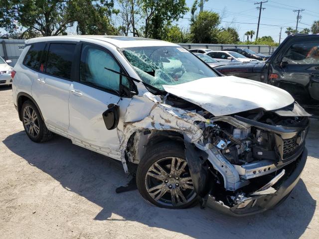 5FNYF7H55MB008113 - 2021 HONDA PASSPORT EXL WHITE photo 4