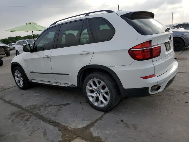 5UXZV4C54BL411179 - 2011 BMW X5 XDRIVE35I WHITE photo 2