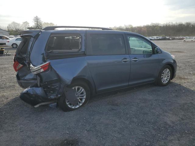 5TDYK3DC4FS645503 - 2015 TOYOTA SIENNA XLE BLUE photo 3