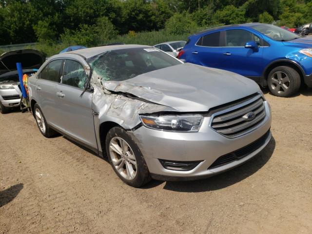 1FAHP2E80HG118499 - 2017 FORD TAURUS SEL SILVER photo 4