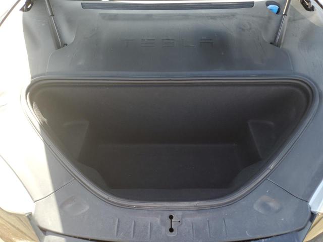 5YJSA1E44JF291466 - 2018 TESLA MODEL S შავი ფოტო 11