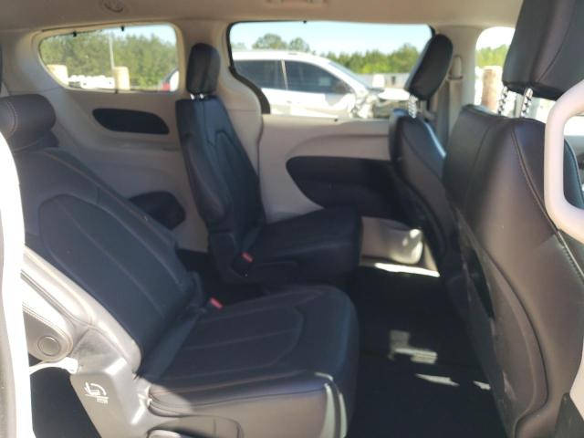 2C4RC1BG6JR355485 - 2018 CHRYSLER PACIFICA TOURING L WHITE photo 11