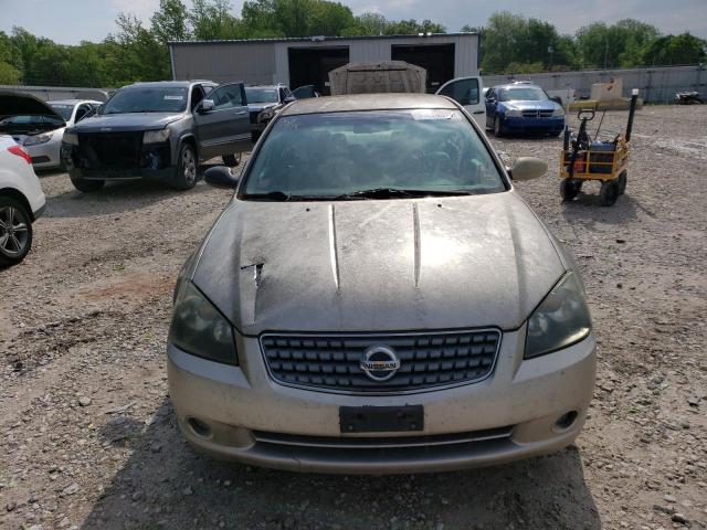 1N4AL11D95C192453 - 2005 NISSAN ALTIMA S GOLD photo 5