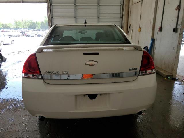 2G1WU583689263730 - 2008 CHEVROLET IMPALA LTZ WHITE photo 6