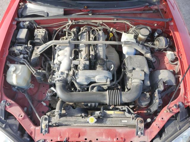 JM1NB353120226300 - 2002 MAZDA MX-5 MIATA BASE RED photo 11