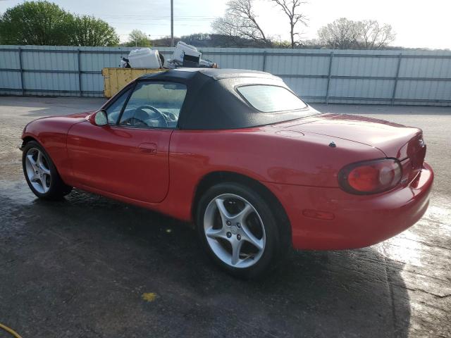 JM1NB353120226300 - 2002 MAZDA MX-5 MIATA BASE RED photo 2