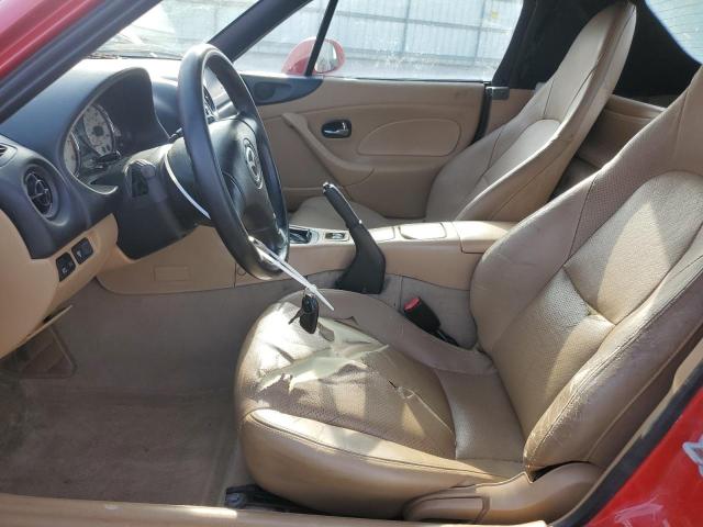 JM1NB353120226300 - 2002 MAZDA MX-5 MIATA BASE RED photo 7