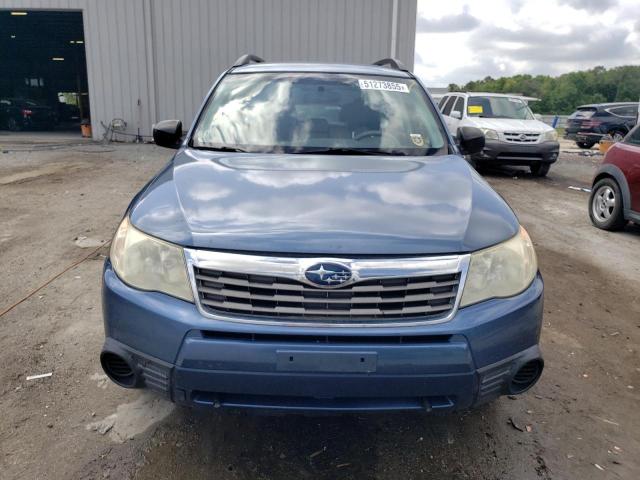 JF2SH6BC3AH780169 - 2010 SUBARU FORESTER XS Blau Foto 5