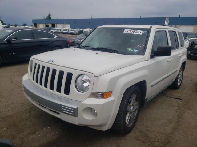 1J4NF4GB1AD600131 - 2010 JEEP PATRIOT LIMITED WHITE photo 2