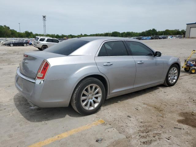 2C3CCAEG5DH698983 - 2013 CHRYSLER 300C SILVER photo 3