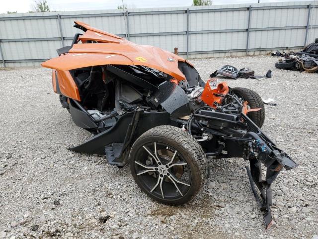 57XAAPFAXF5105321 - 2015 POLARIS SLINGSHOT SL ORANGE photo 1