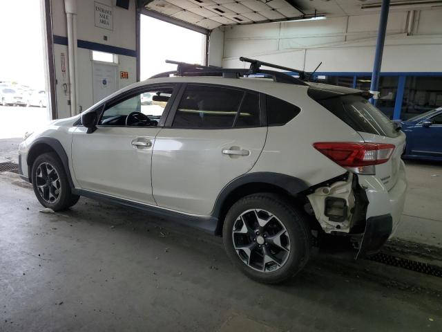 JF2GTAAC8J9219985 - 2018 SUBARU CROSSTREK WHITE photo 2