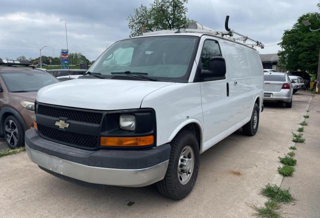 1GCWGFCB2E1120857 - 2014 CHEVROLET EXPRESS G2 WHITE photo 2