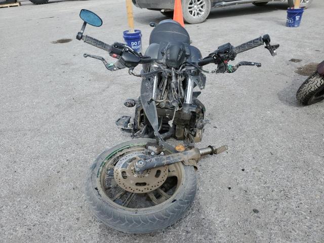 JKAENEC15NDA04826 - 2022 KAWASAKI EN650 C GRAY photo 2