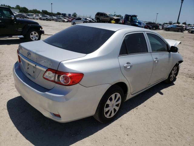 2T1BU4EE8DC125980 - 2013 TOYOTA COROLLA BASE SILVER photo 3