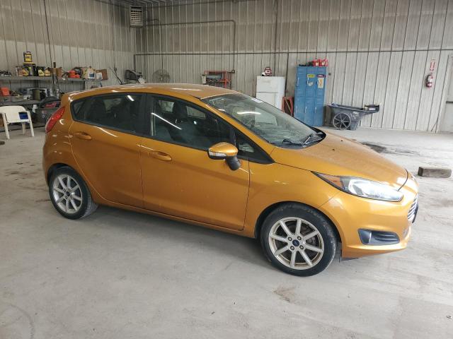 3FADP4EJ3GM119020 - 2016 FORD FIESTA SE ORANGE photo 4