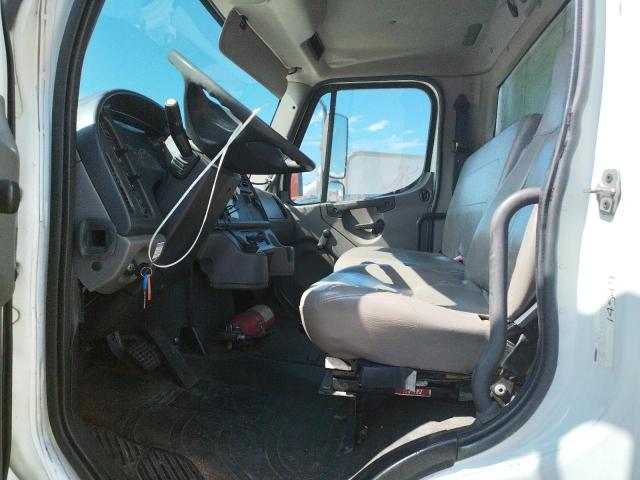 1FVACWDT5DHFD2549 - 2013 FREIGHTLINER M2 106 MEDIUM DUTY WHITE photo 5