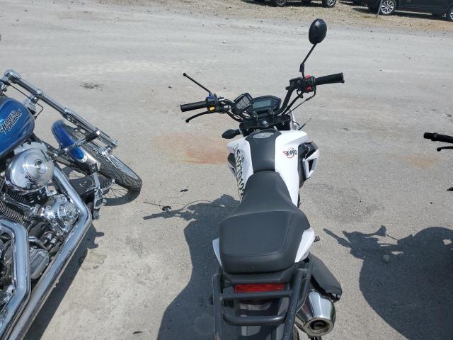 L2BBAACG3PB000443 - 2023 JIAN MOTORCYCLE WHITE photo 5