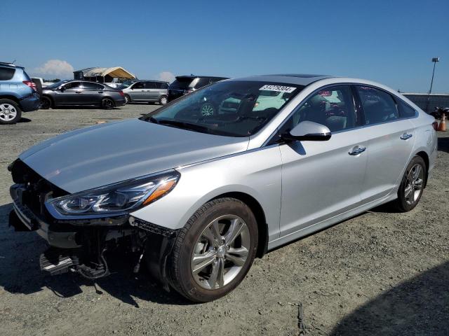 5NPE34AF6KH808155 - 2019 HYUNDAI SONATA LIMITED SILVER photo 1