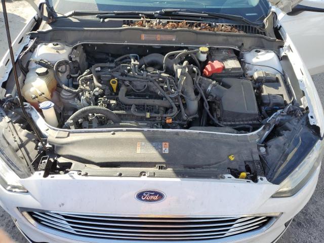 3FA6P0HDXLR128463 - 2020 FORD FUSION SE WHITE photo 11