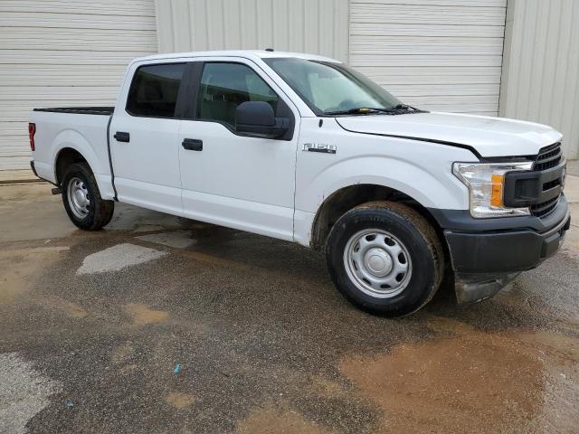 1FTEW1CP2JFA45121 - 2018 FORD F150 SUPERCREW WHITE photo 4
