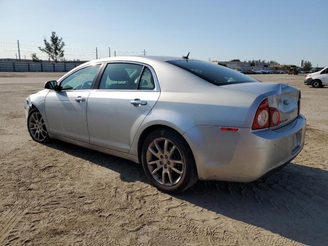 1G1ZE5E11BF262769 - 2011 CHEVROLET MALIBU LTZ Argent photo 2